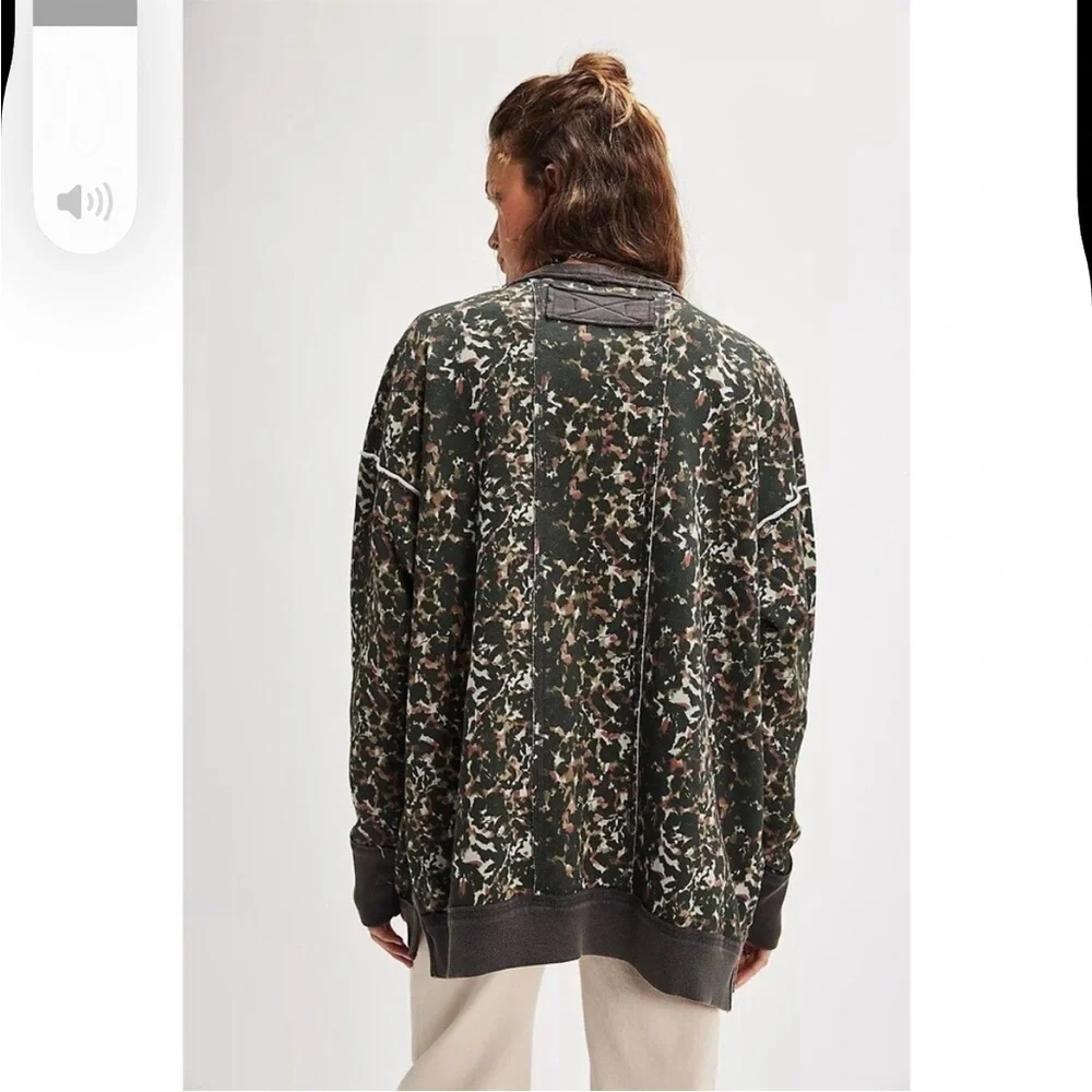 Free People Aiden Cardi Sweatshirt- Medium